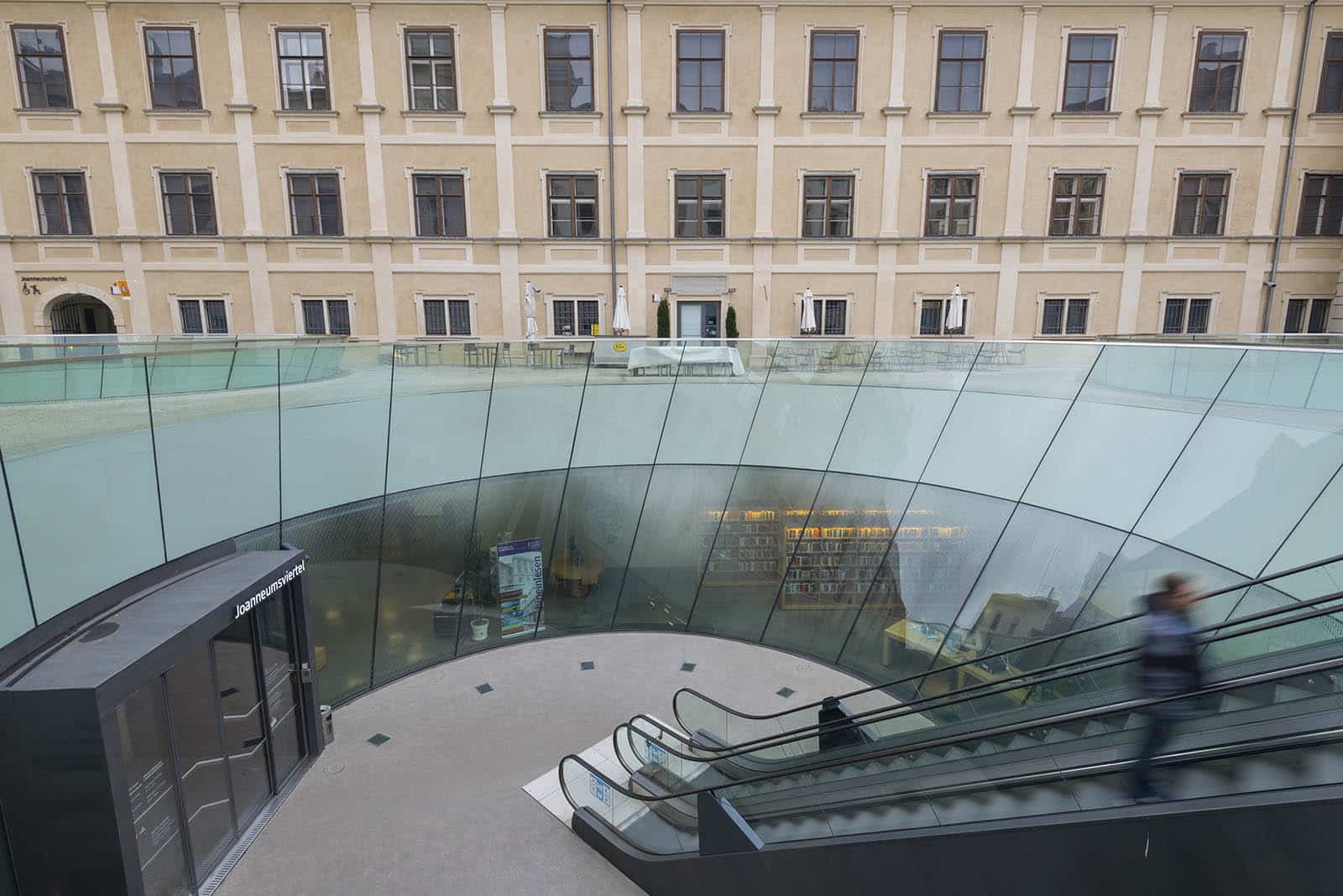 altes Kastenfenster reparieren sanieren tischlermäßig reparieren alter lack abschleifen und reparieren