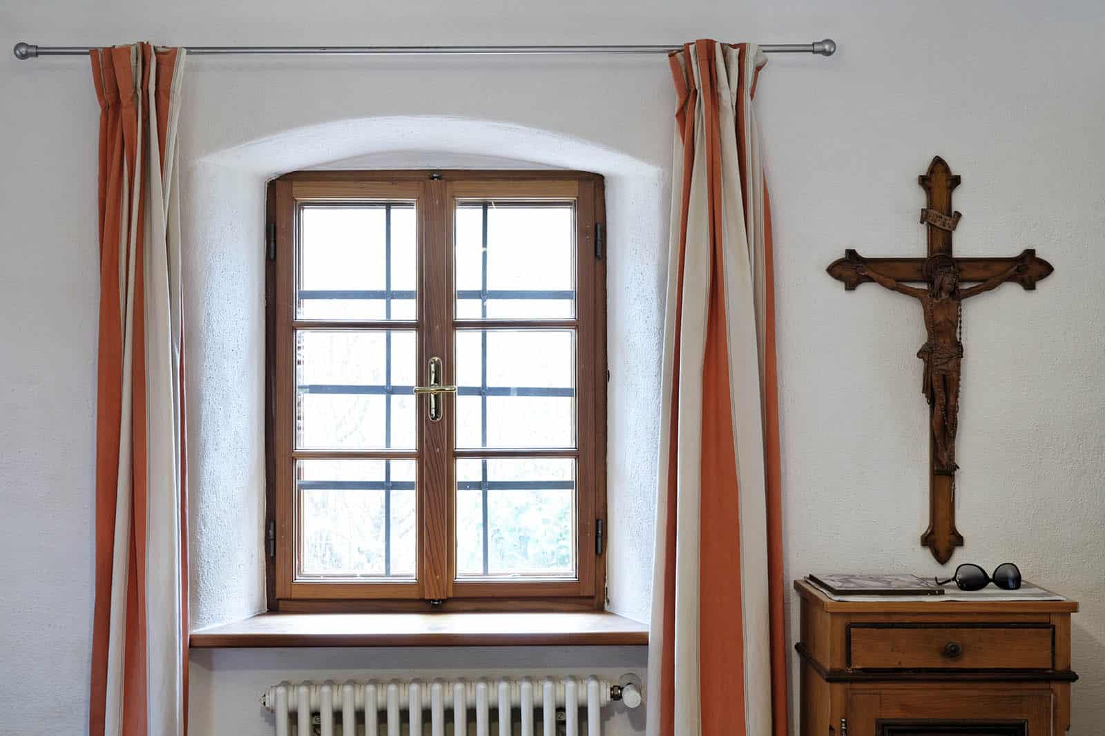 Kastenfenster Eisengitter